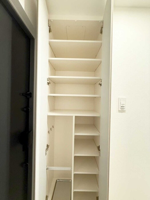物件内観写真21　(靴箱)