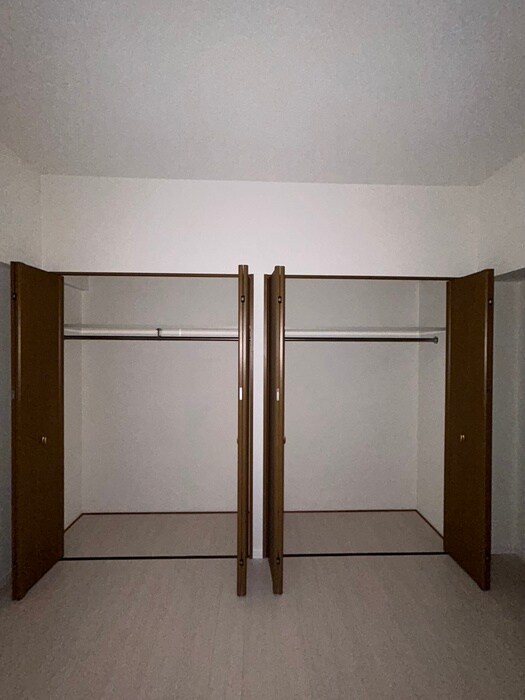 物件内観写真10　(収納)