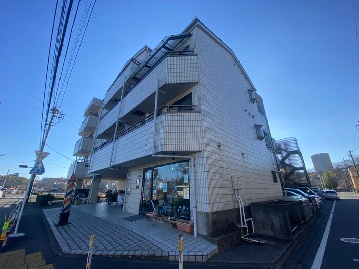 物件外観写真2　(外観写真)