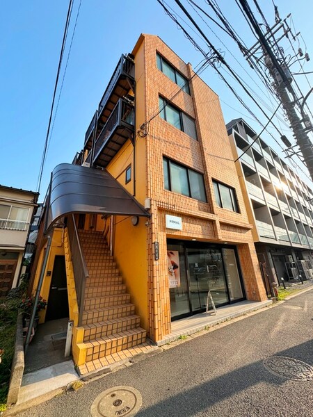 小山ビル外観写真