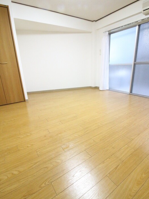 物件内観写真17　(居室)