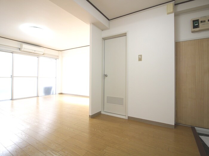 物件内観写真19　(居室)