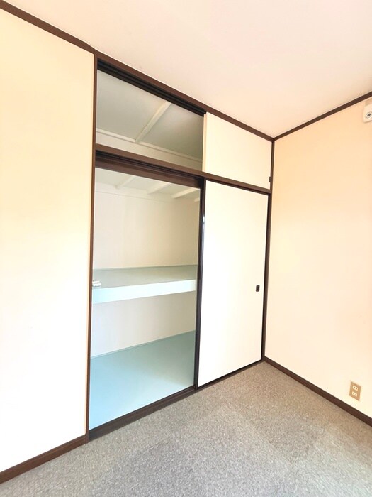 物件内観写真18　(収納)