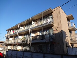 クレアトゥ－ル外観写真