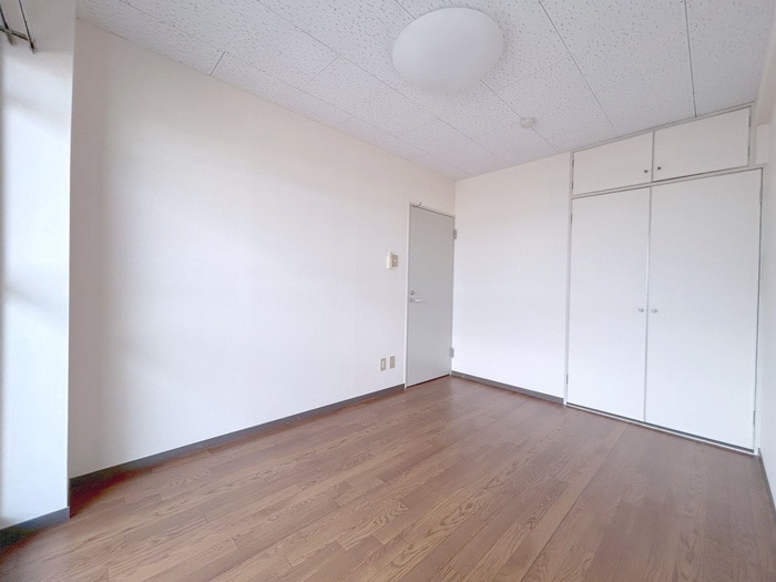 物件内観写真14　(居室)