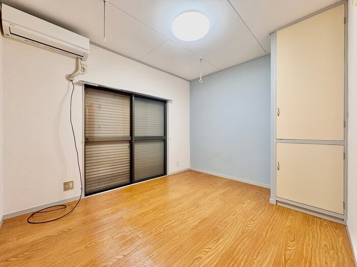 物件内観写真10　(居室)