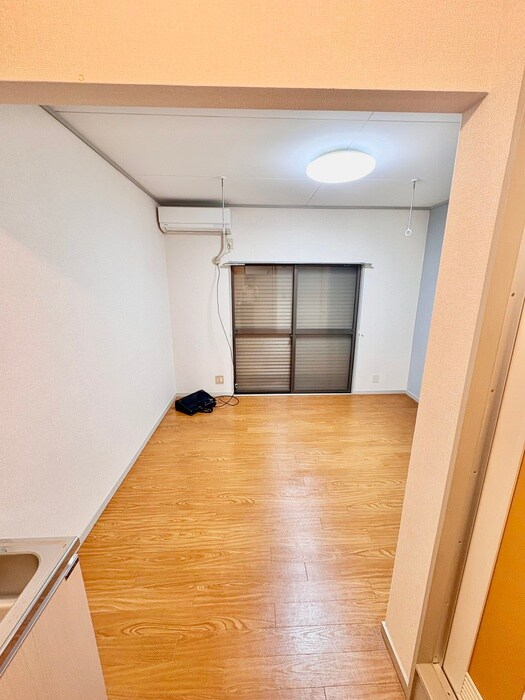 物件内観写真12　(居室)