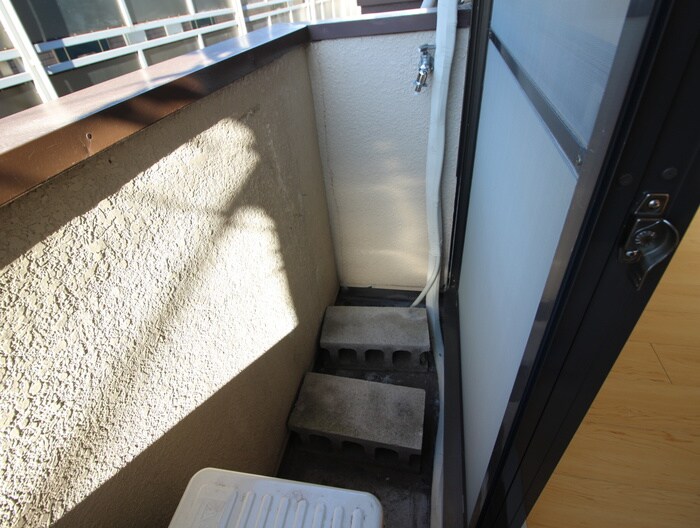 物件内観写真15　(洗濯機置場)