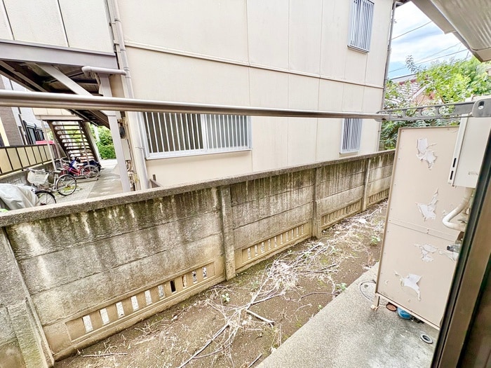 物件内観写真21　(室内からの展望)