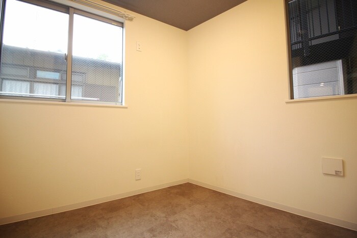 物件内観写真18　(居室)