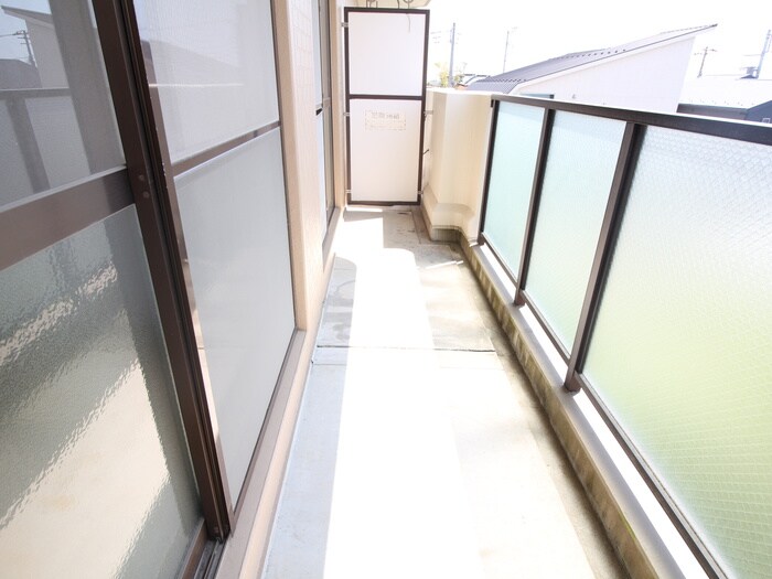 物件内観写真16　(ベランダ・バルコニー)