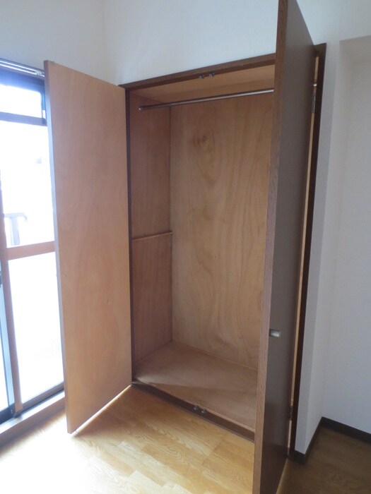 物件内観写真17　(収納)