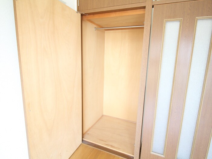 物件内観写真18　(収納)