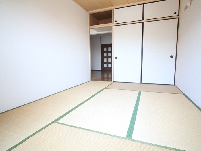 物件内観写真19　(居室)