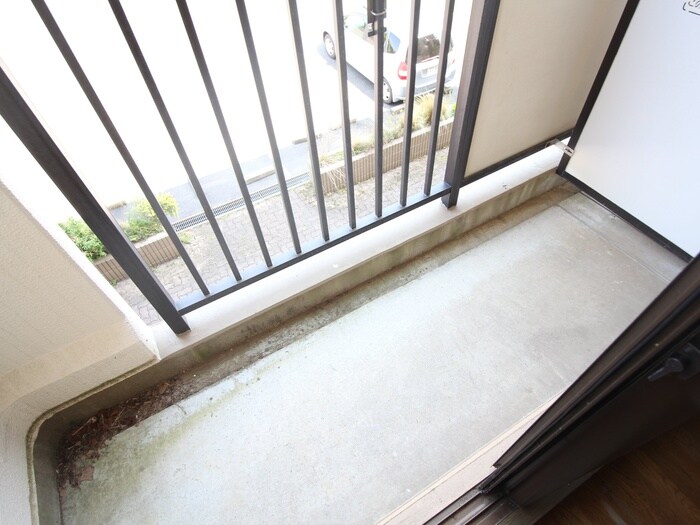 物件内観写真20　(室内からの展望)