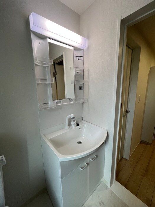 物件内観写真13　(洗面)