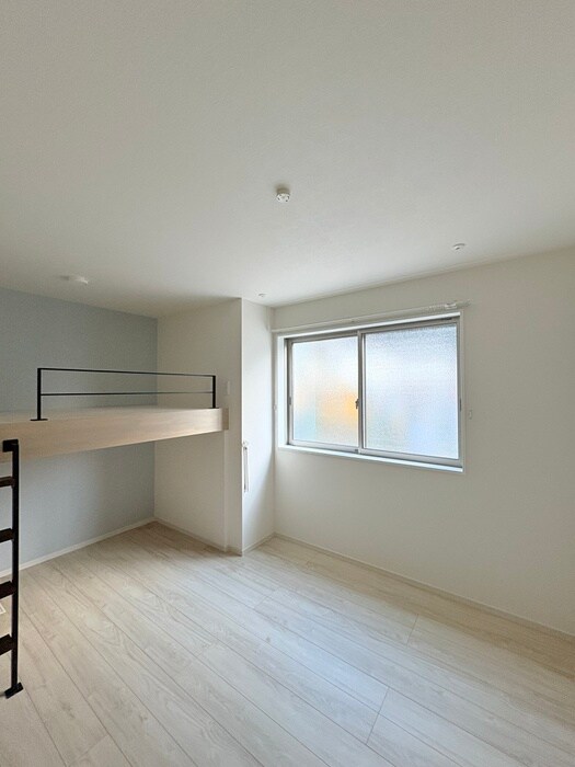 物件内観写真19　(室内からの展望)