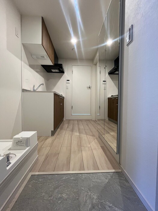 物件内観写真19　(玄関)