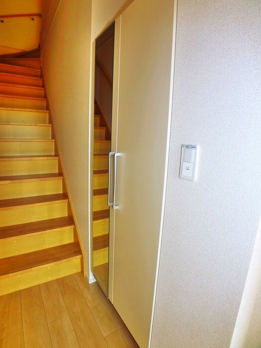 物件内観写真9　(靴箱)