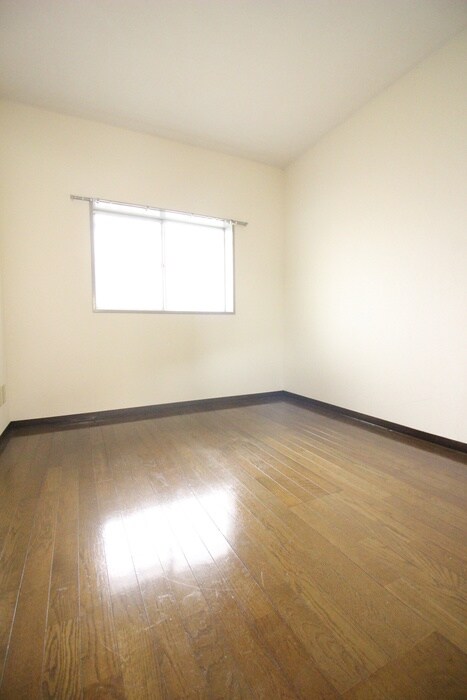 物件内観写真13　(居室)