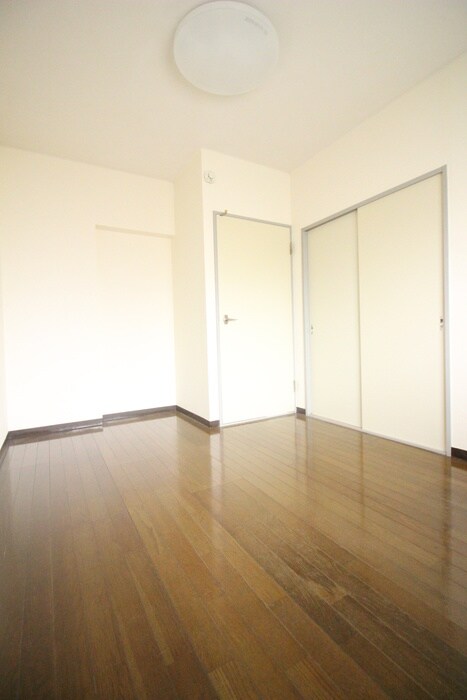 物件内観写真14　(居室)