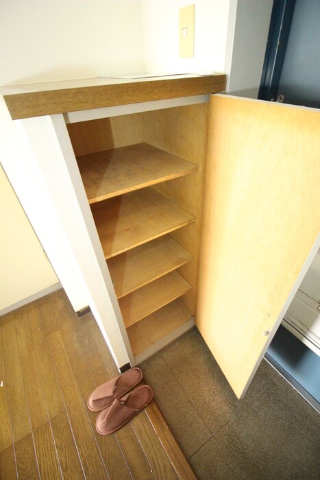 物件内観写真18　(靴箱)