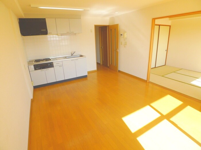 物件内観写真8　(内観写真)