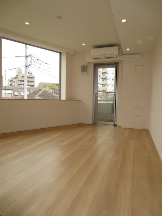 物件内観写真11　(居室)