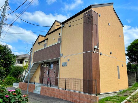 ｱｻﾞｰﾚ･ﾊﾟｯｼｵ読売ランド前壱番館外観写真