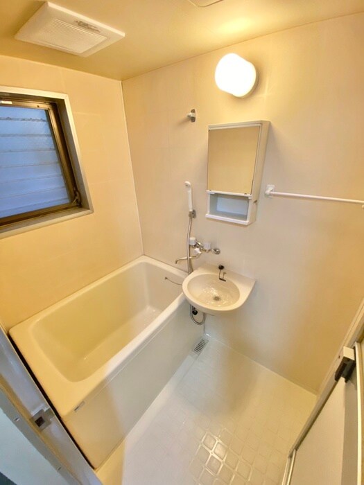 物件内観写真8　(バス／シャワールーム等)