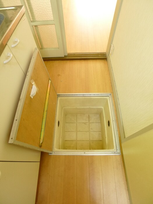 物件内観写真8　(収納)