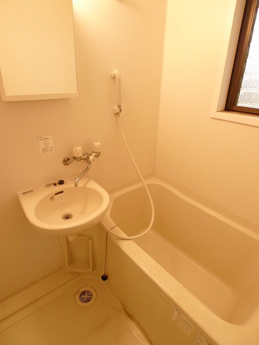 物件内観写真9　(バス／シャワールーム等)