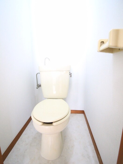 物件内観写真11　(トイレ)