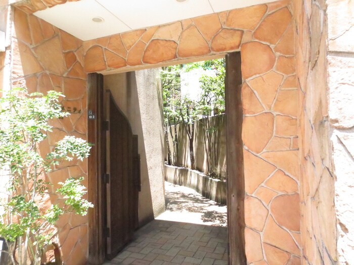 物件外観写真4　(周辺環境)