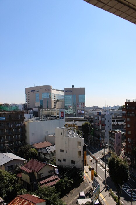 物件内観写真16　(室内からの展望)