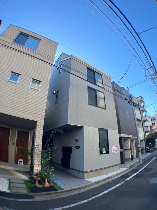 物件外観写真1　(外観写真)