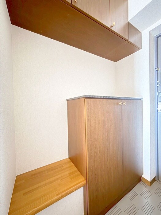 物件内観写真18　(靴箱)