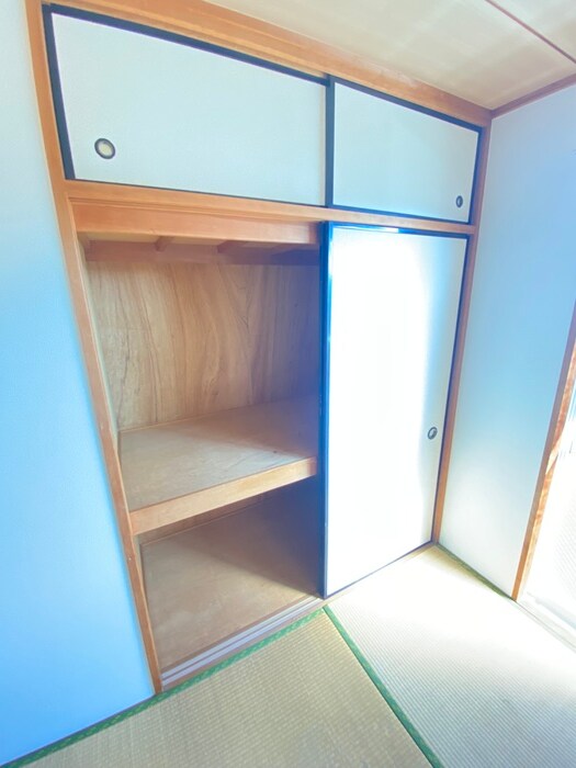 物件内観写真18　(収納)