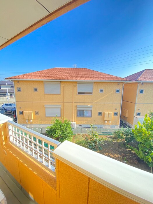 物件内観写真20　(室内からの展望)