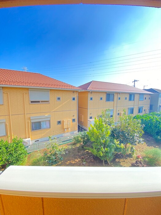 物件内観写真21　(室内からの展望)