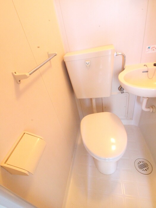 物件内観写真12　(トイレ)