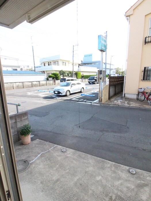 物件内観写真16　(室内からの展望)