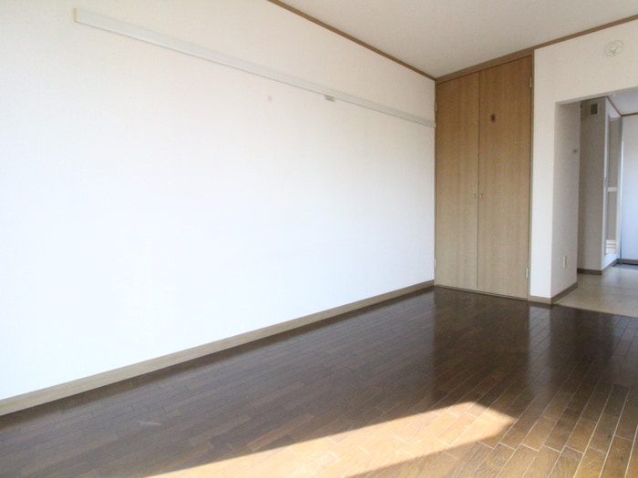 物件内観写真18　(居室)