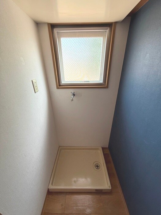 物件内観写真21　(洗濯機置場)