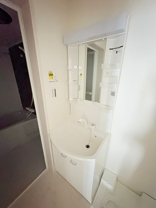 物件内観写真11　(洗面)