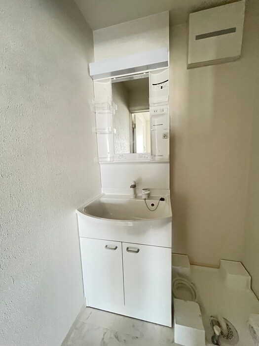 物件内観写真12　(洗面)