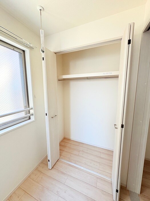 物件内観写真13　(収納)