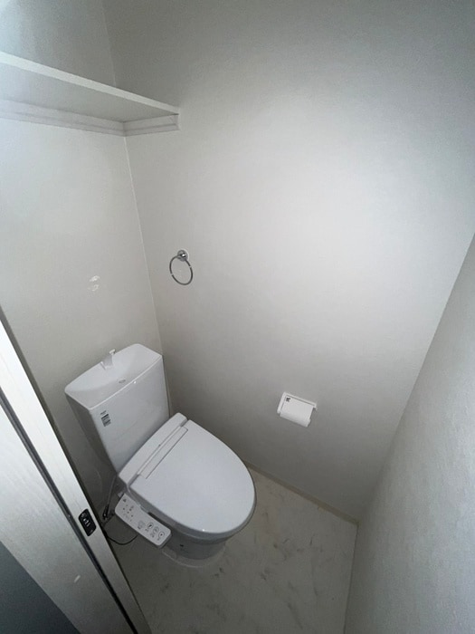 物件内観写真15　(トイレ)