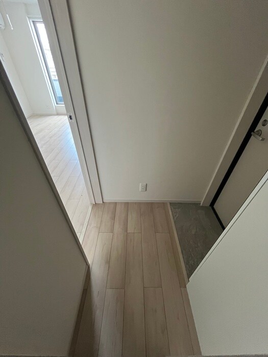 物件内観写真17　(廊下)