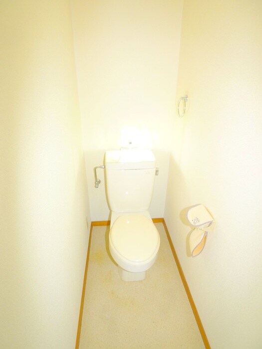 物件内観写真14　(トイレ)